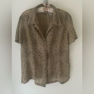 Vintage Emma James Leopard Print Chiffon Blouse
Size: Large
Like New